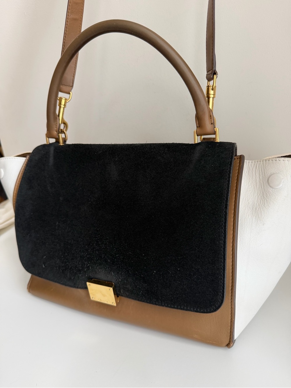 Authentic CELINE Medium Trapeze Tricolor Leather Suede Handbag - Picture 2 of 16